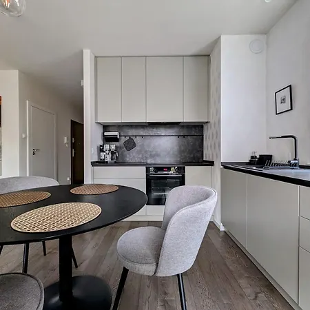 Appartamento Wroclawska 53f By Homeprime Cracovia